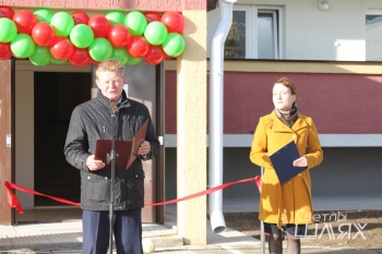 Дом для многодетных семей открылся в Сморгони накануне Дня Октябрьской революции