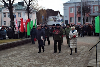 22 февраля в Сморгони прошел митинг-реквием «Мужества вечный огонь»