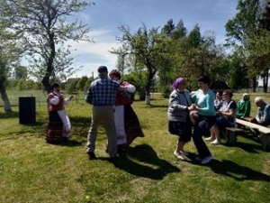 «Пад салютам Перамогі»