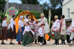 “Жодзішкаўскі карагод” сабраў аматараў народнай творчасці