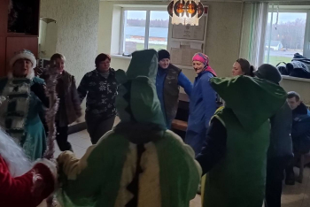 Музыкально-поздравительная программа &quot;С Новым годом и Рождеством Христовым&quot;