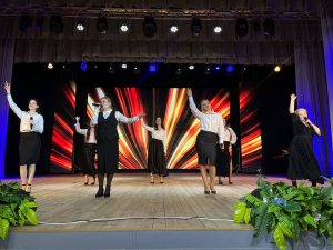 Шоу-программа «пАтАмуШТа культработник!»