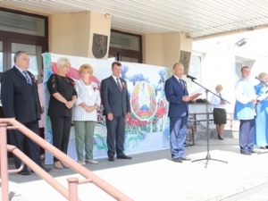 У Смаргоні ўрачыста адкрылі абноўленую Дошку гонару