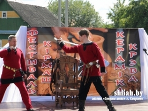 Ваенна-патрыятычны клуб “Мэта” ў Крэве прэзентаваў свой спектакль