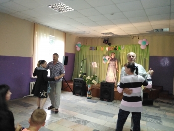 Музыкально-развлекательная площадка «С песней по жизни»