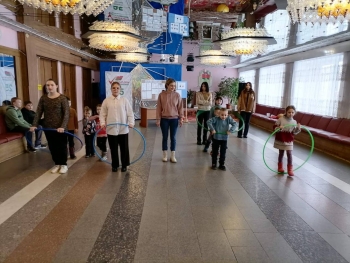 Спортивно-игровая программа &quot;Укрепляем здоровье спортом&quot;